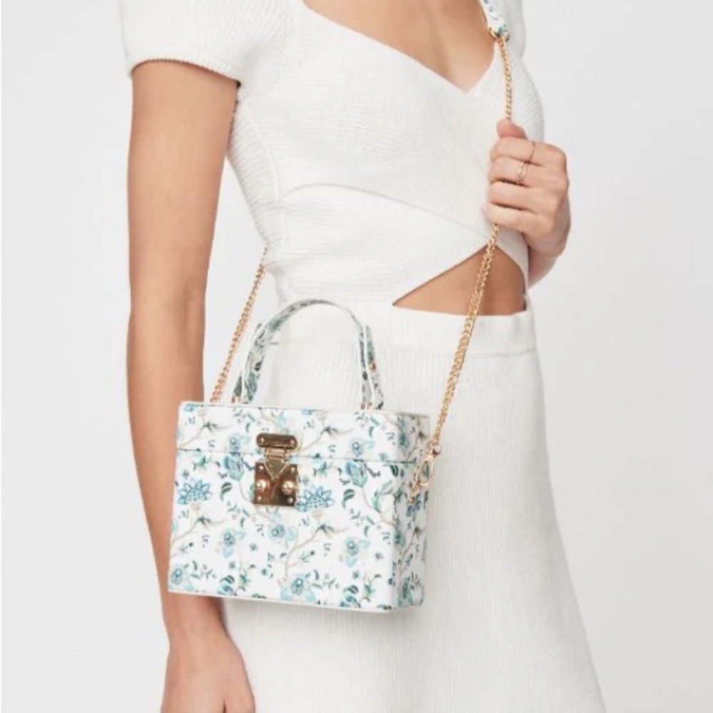 Urban Expressions Mindy Evening Bag, Blue Floral NWT
